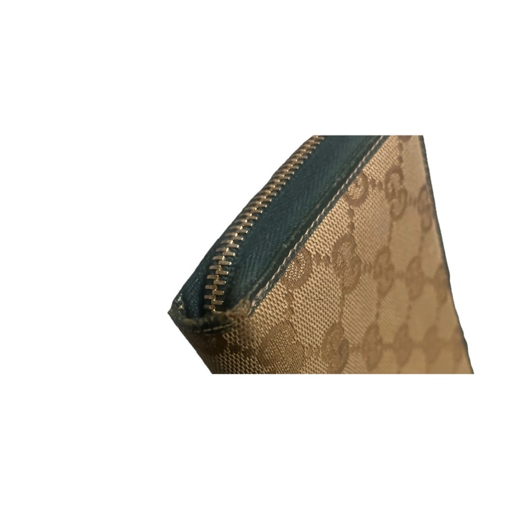 Gucci Tan and Brown Monogram Clutch - Picture 4 of 4